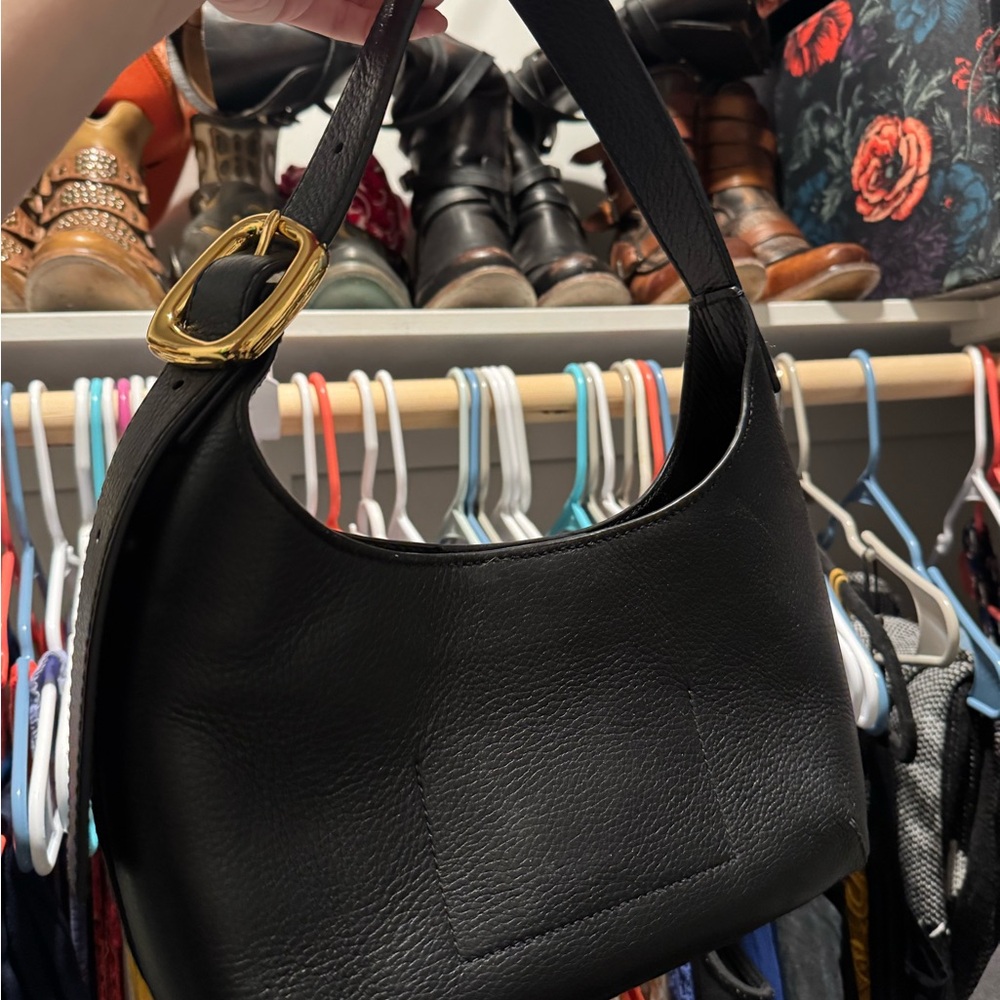 Madewell Black Leather Shoulder Bag with Gold Accent - Picture 3 of 4